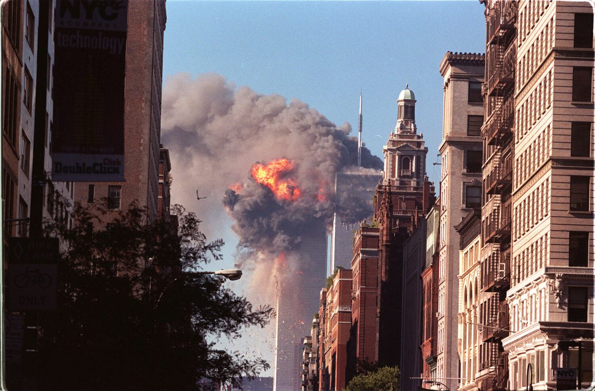 Photo by Bill Biggart, American freelance photojournalist, 9/11/2001.