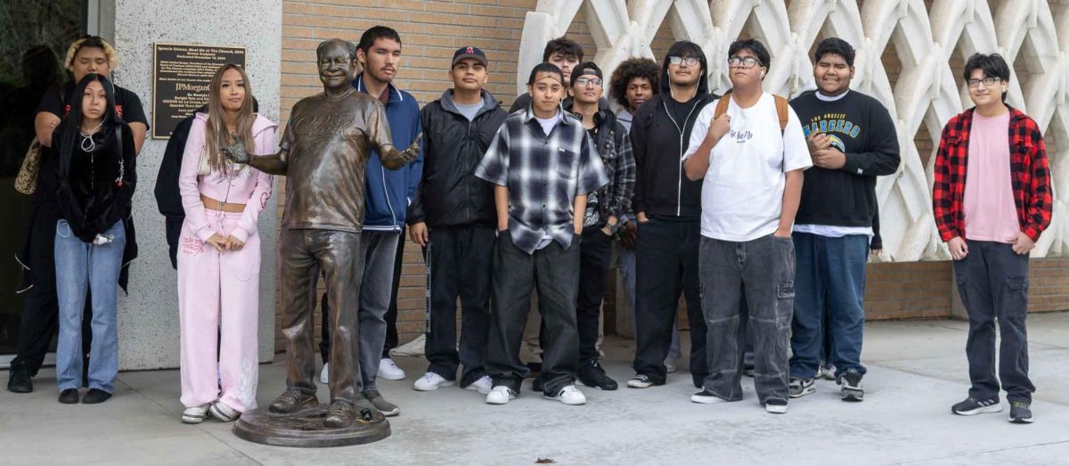 Gilbert students attend the Cheech field trip.