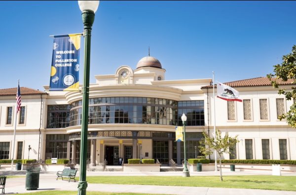Fullerton College building!